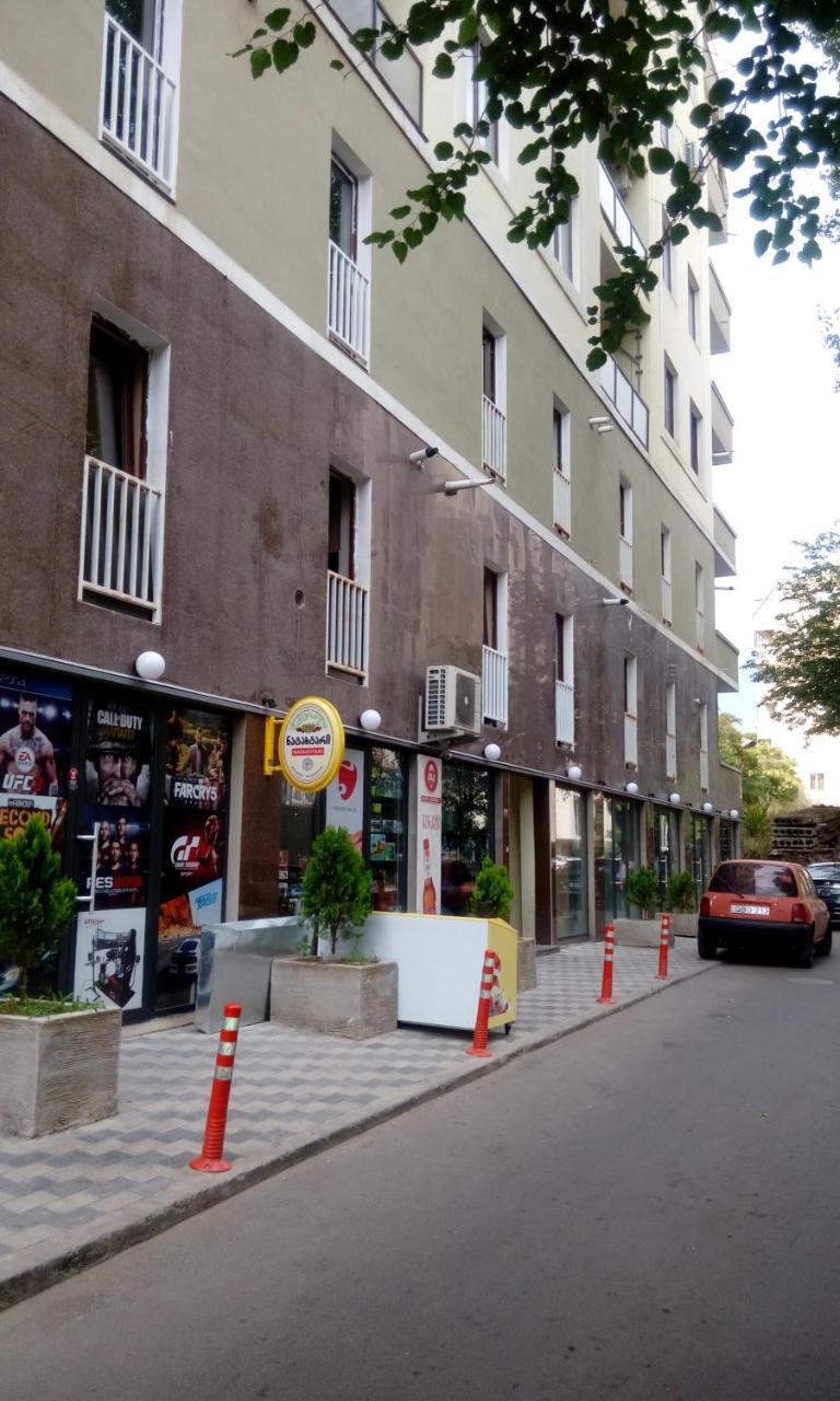 Appartamento Vake-Saburtalo Hillside Tbilisi Esterno foto
